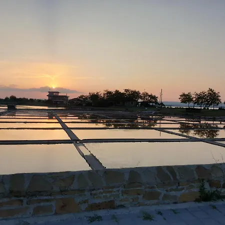 Apartment Beach Residence Pomorie