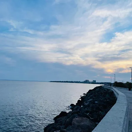 Beach Residence Pomorie Apartment *